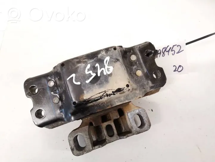 Volkswagen Golf VI Supporto di montaggio del motore 1k0199555