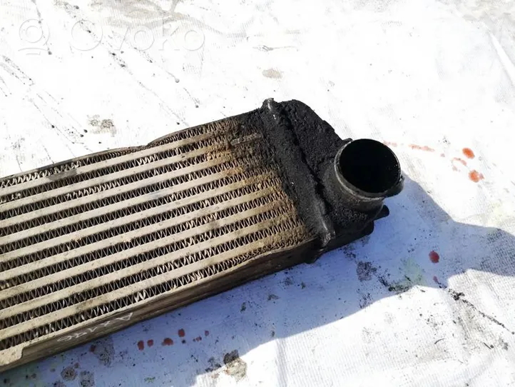 Hyundai i30 Radiatore intercooler 282702a62x