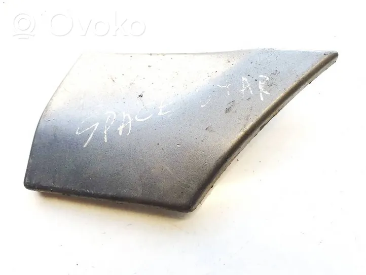 Mitsubishi Space Wagon Rivestimento parafango (modanatura) mb667218