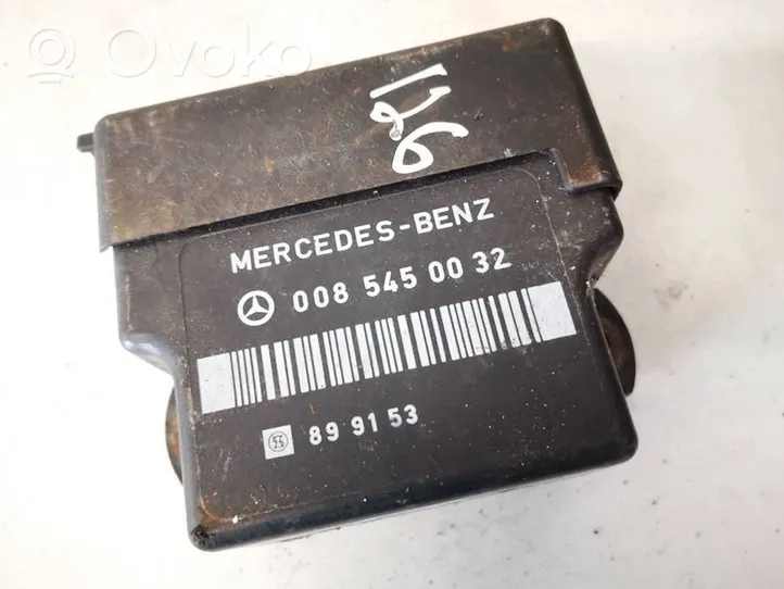 Mercedes-Benz Vito Viano W638 Relè preriscaldamento candelette 0085450032