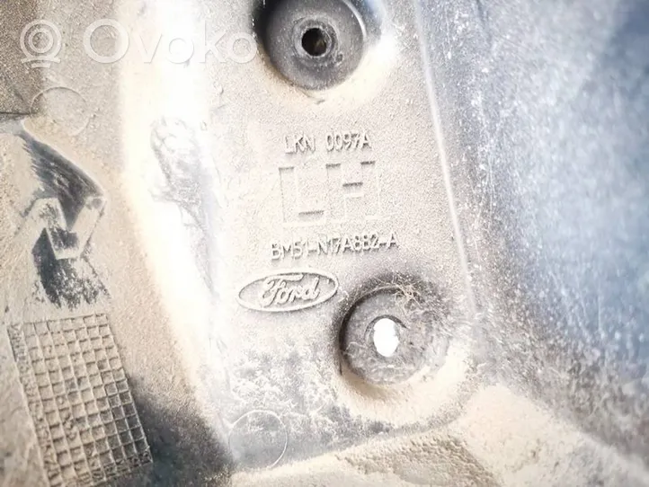 Ford Focus Staffa di rinforzo montaggio del paraurti posteriore bm51n17a882a