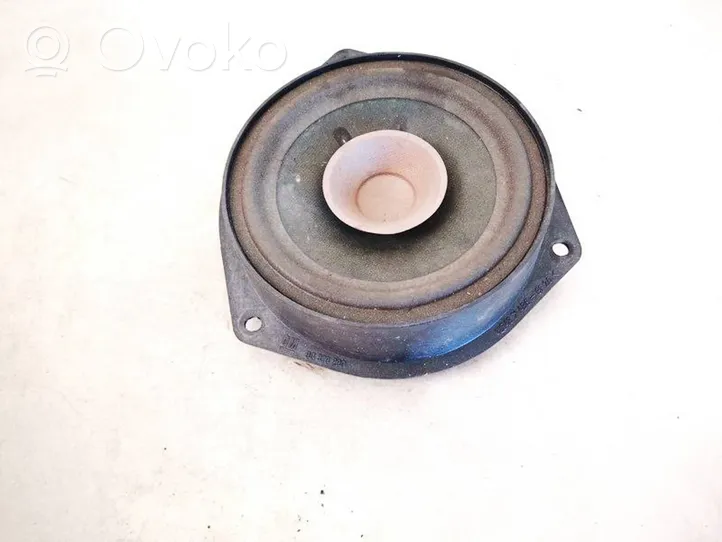 Opel Zafira B Haut-parleur de porte avant 90379280