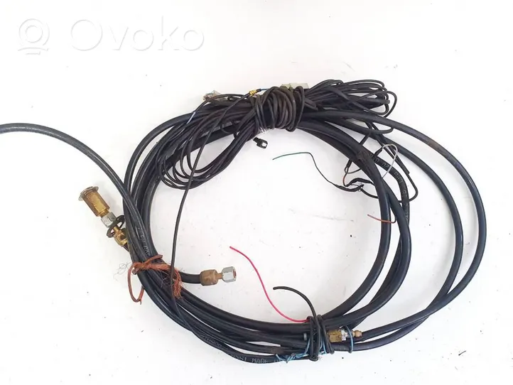 Nissan Primera Tuyau d'alimentation conduite de carburant 67r013868