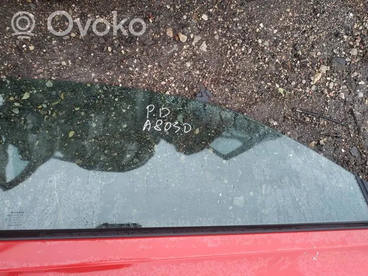 Volvo C70 Front door window glass four-door 