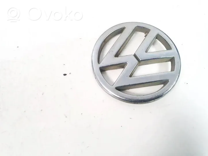 Volkswagen Polo III 6N 6N2 6NF Manufacturer badge logo/emblem 30255