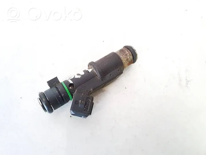 Peugeot 607 Injecteur de carburant 01f005a