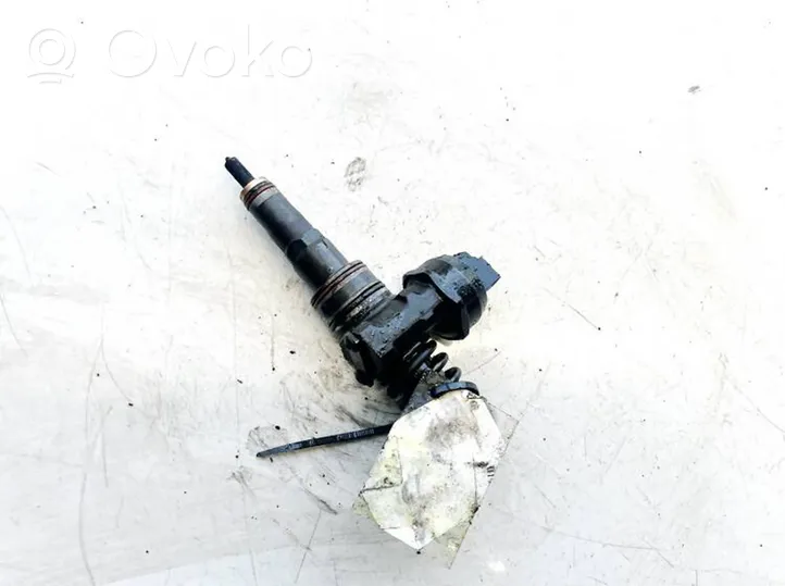 Volkswagen Polo Inyector de combustible 038130073AQ