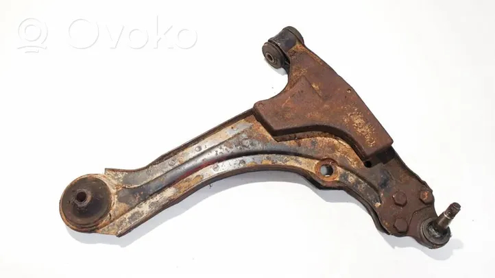 Opel Vectra A Fourchette, bras de suspension inférieur avant 90304041