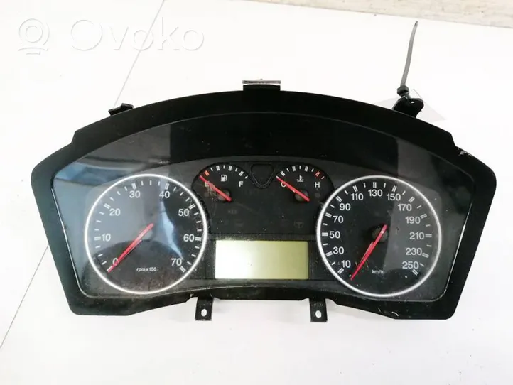 Fiat Croma Compteur de vitesse tableau de bord 51735924