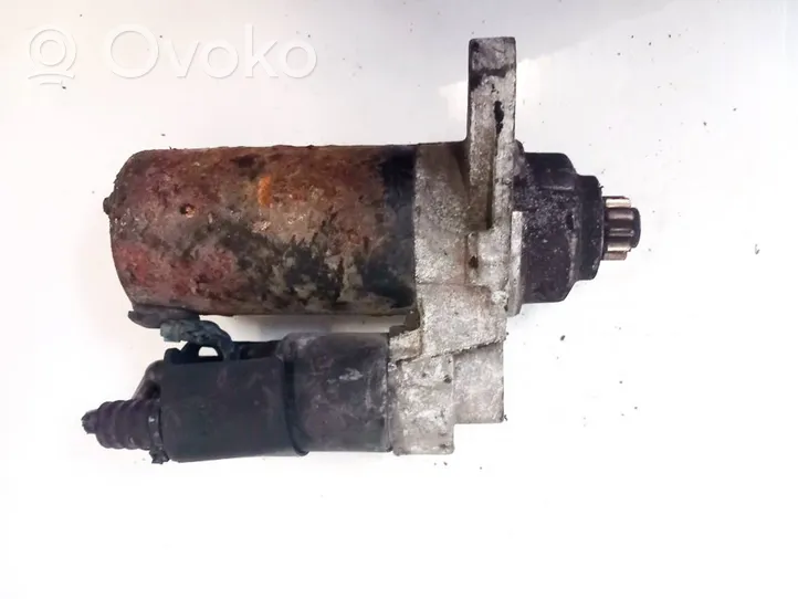 Volkswagen PASSAT B6 Starter motor 1005831311