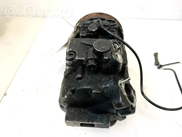 Audi A4 S4 B5 8D Compressore aria condizionata (A/C) (pompa) 8d0260808