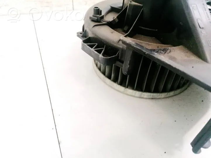 Volkswagen Polo IV 9N3 Heater fan/blower 6q1819015g