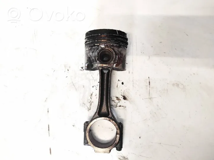 Ford Escort Piston with connecting rod 