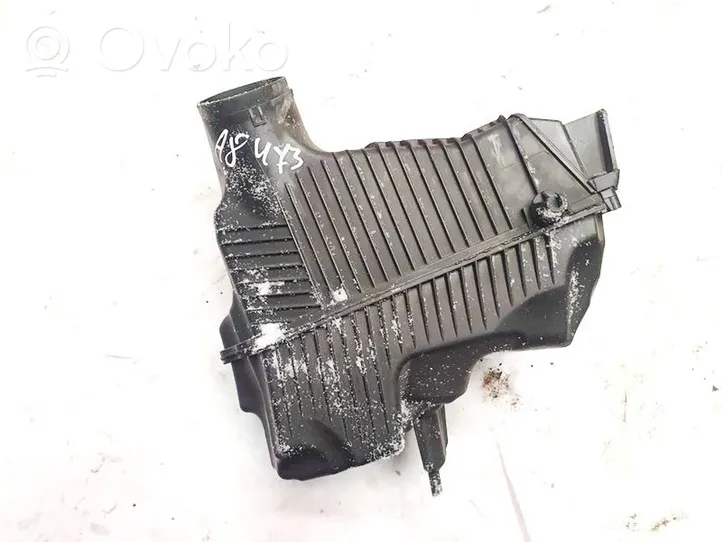 Renault Scenic II -  Grand scenic II Air filter box 8200369798