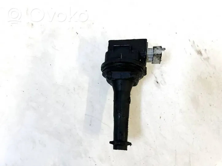 Volvo V50 Bobine d'allumage haute tension 8677887