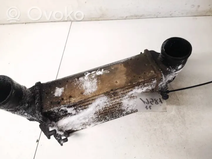 Audi A4 S4 B5 8D Chłodnica powietrza doładowującego / Intercooler 