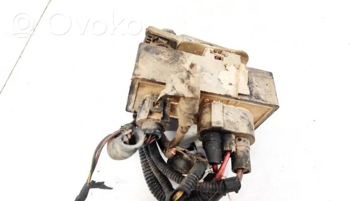 Volkswagen Polo IV 9N3 Coolant fan relay 1J0919506M