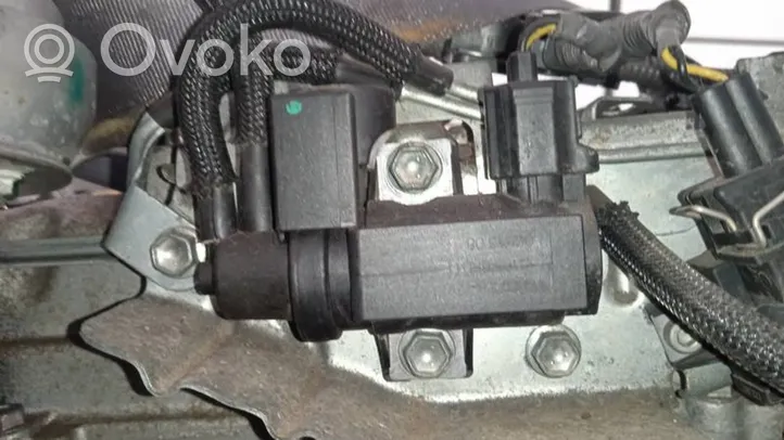 Toyota RAV 4 (XA30) Solenoidinis vožtuvas 258190R011