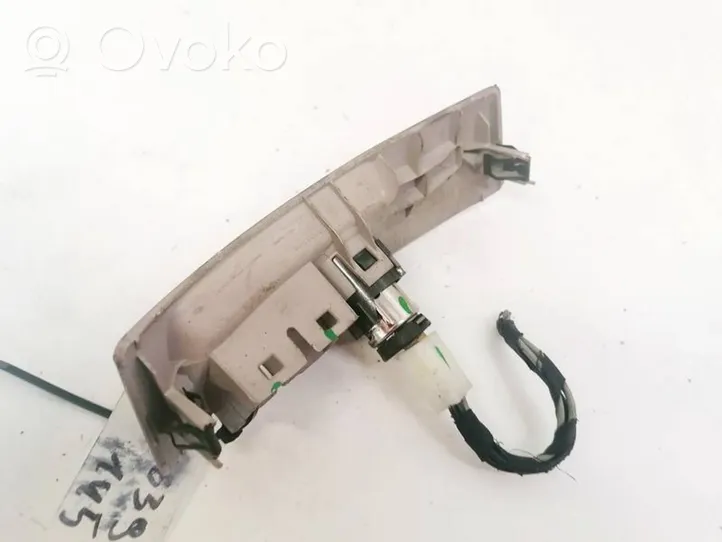 Volvo V50 Cigarette lighter 8686026