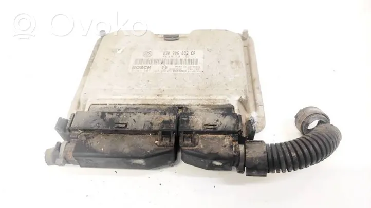 Volkswagen Lupo Sterownik / Moduł ECU 030906032CP