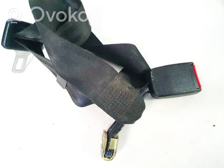 Volkswagen Golf IV Middle seatbelt (rear) 1j0857487a