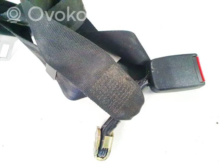 Volkswagen Golf IV Middle seatbelt (rear) 1j0857487a