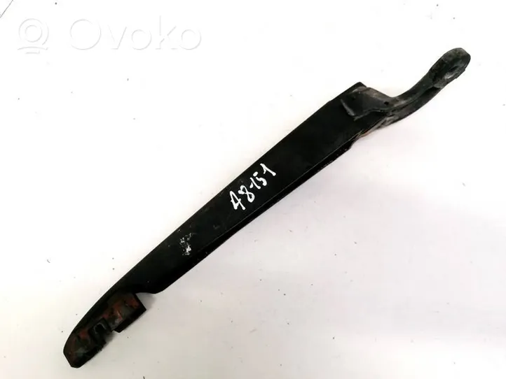 Volvo V50 Rear wiper blade arm 