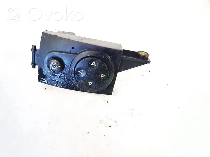 Volkswagen Touareg I Seat control switch 3d0953551