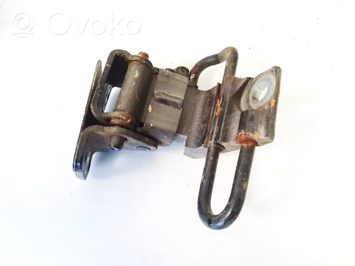 Volkswagen Touareg I Front door upper hinge 7l0831411