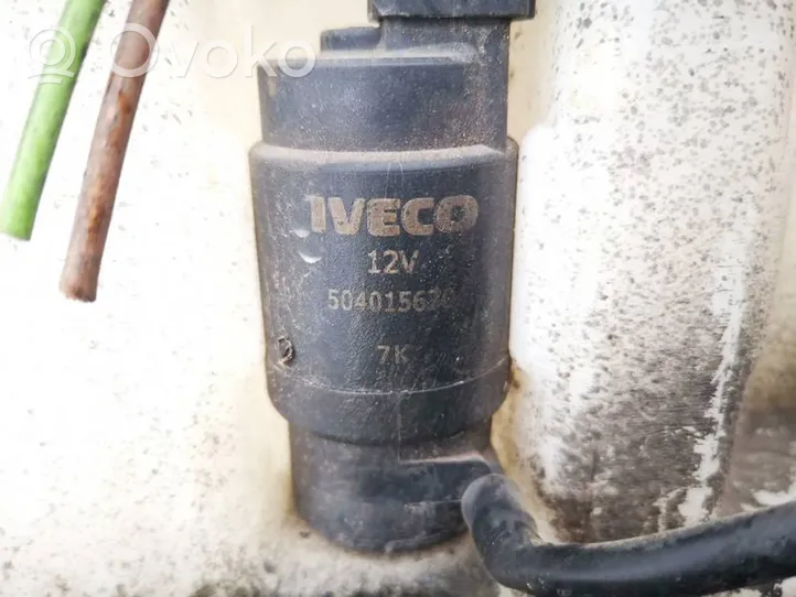 Iveco Daily 30.8 - 9 Pompa spryskiwacza szyby przedniej / czołowej 504015670