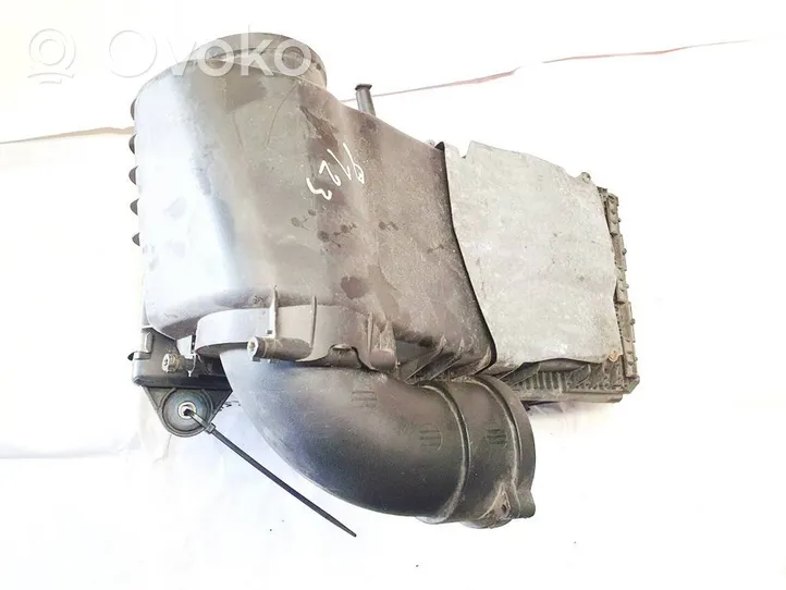 Volkswagen Touareg I Scatola del filtro dell’aria 9844150