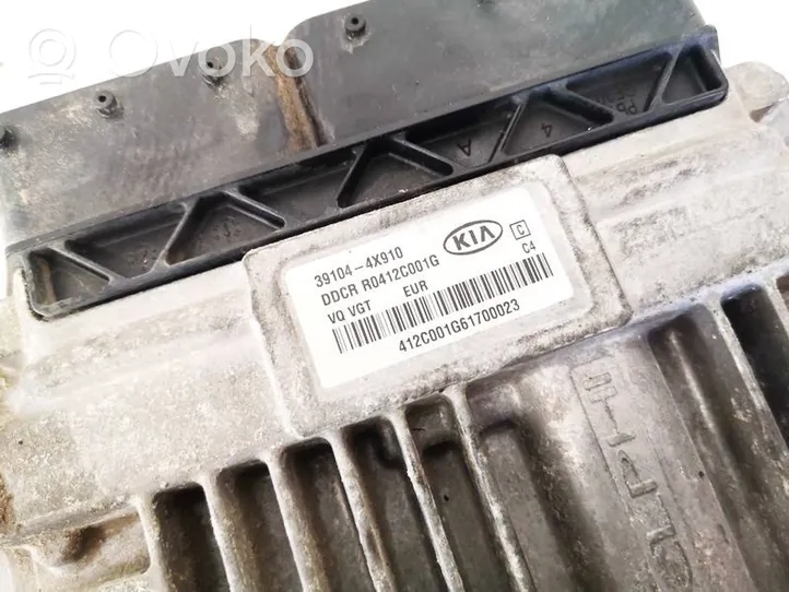 KIA Carnival Calculateur moteur ECU 391044x910