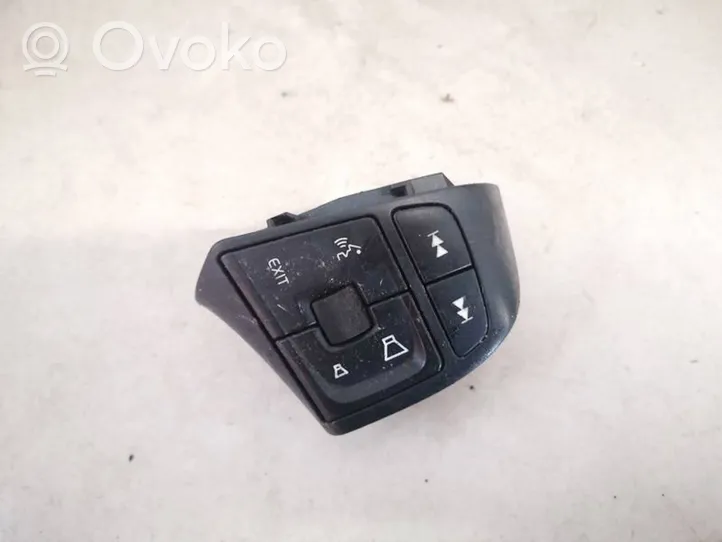 Volvo V40 Boutons / interrupteurs volant 31334463