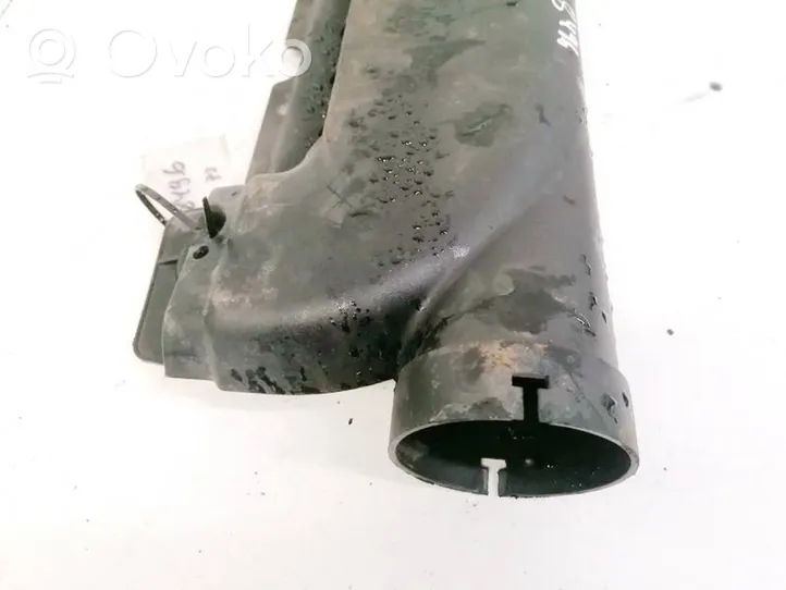 KIA Ceed Air intake duct part 282121H000