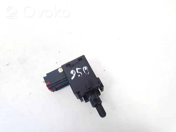 Chevrolet Captiva Brake pedal sensor switch 