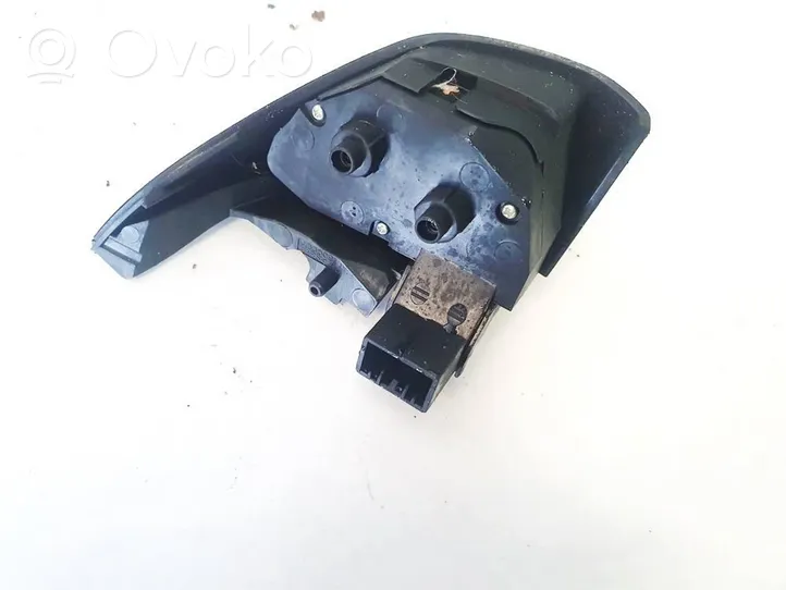 Honda CR-V Steering wheel buttons/switches m33509