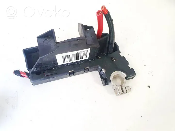 Audi A4 S4 B8 8K Cavo positivo (batteria) b0101179