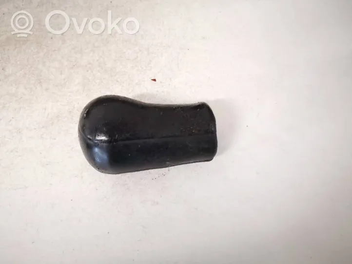 Toyota Avensis Verso Gear lever shifter trim leather/knob 