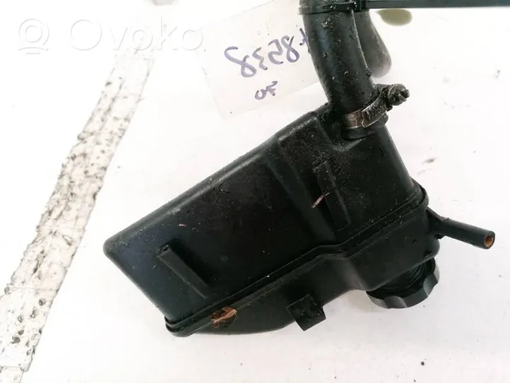 Volvo S60 Serbatoio/vaschetta del liquido del servosterzo 8649720