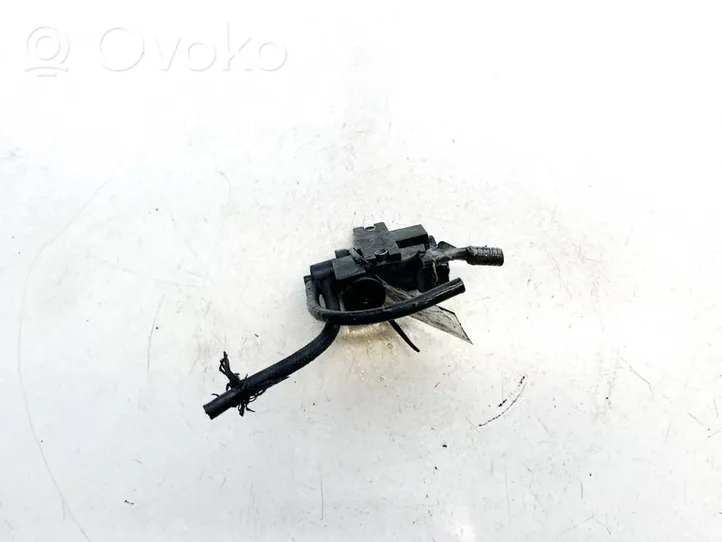 Toyota RAV 4 (XA30) Solenoidinis vožtuvas 258190R011