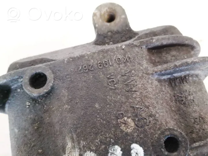 Volkswagen Caddy Supporto di montaggio del motore 1k0199262