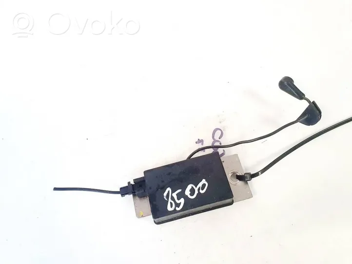 Chrysler Pacifica Antenas vadības bloks 04685851ad