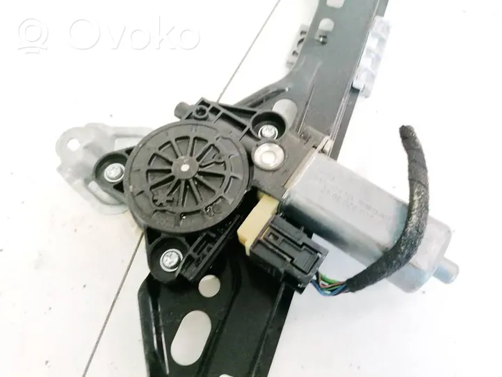 Mercedes-Benz C W203 Rear door window regulator motor A2038203042