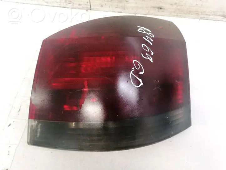 Opel Signum Lampa tylna 13159862