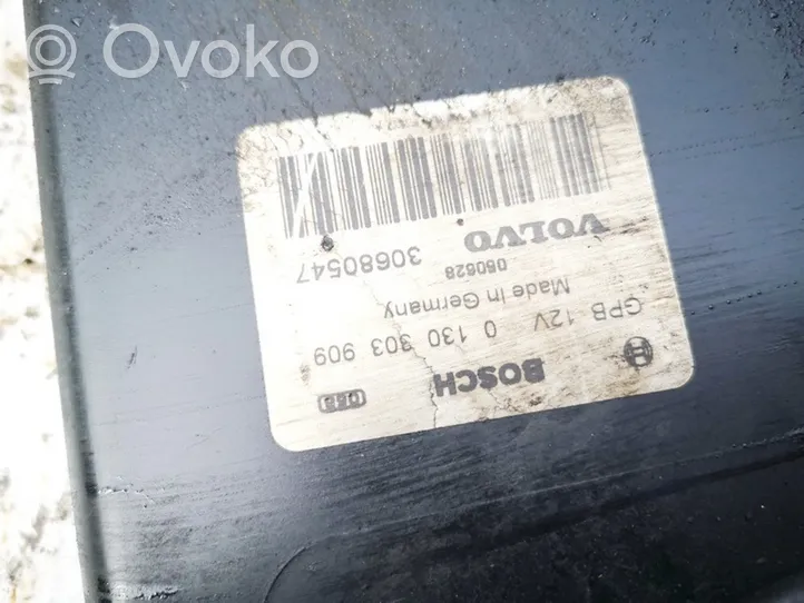 Volvo S60 Osłona wentylatora chłodnicy 30680513