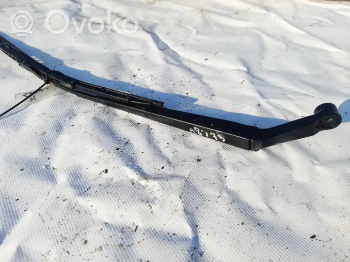 Toyota Avensis T250 Front wiper blade arm 6598nwb