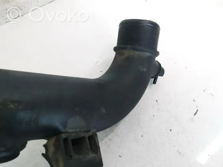 Toyota Avensis T250 Tube d'admission de tuyau de refroidisseur intermédiaire 173620R010