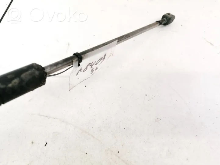 Mitsubishi Carisma Siłownik maski przedniej 9668DO0490N