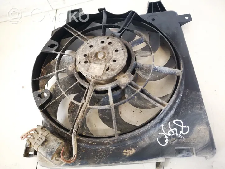 Opel Zafira B Kale ventilateur de radiateur refroidissement moteur 24467444