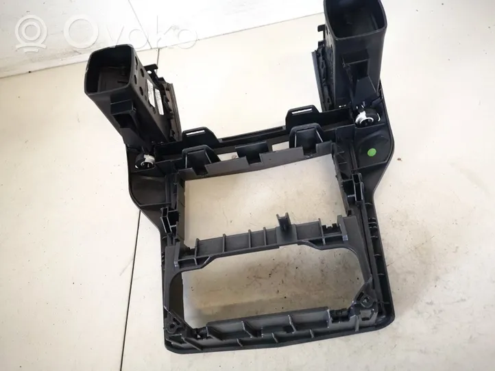 Opel Zafira B Griglia di ventilazione centrale cruscotto 13162556